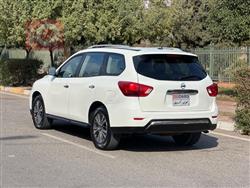 نیسان پاسفایندەر